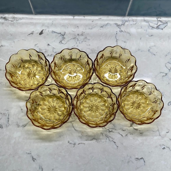 6 Vintage 70s Anchor Hocking Fairfield Amber Scalloped Edge Glass Dessert Bowls - Picture 8 of 8